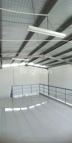 image GUDANG STRATEGIS DENGAN AKSES TOL MUDAH DI TANGERANG (3)