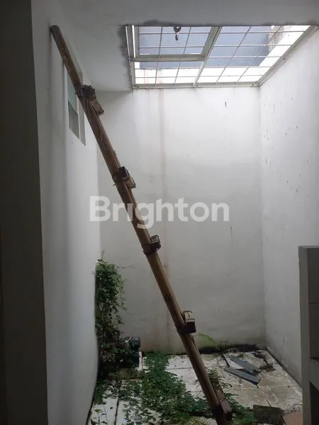 image RUKO COCOK UNTUK UMKM 1 LANTAI DI PLAMONGAN INDAH SEMARANG (5)