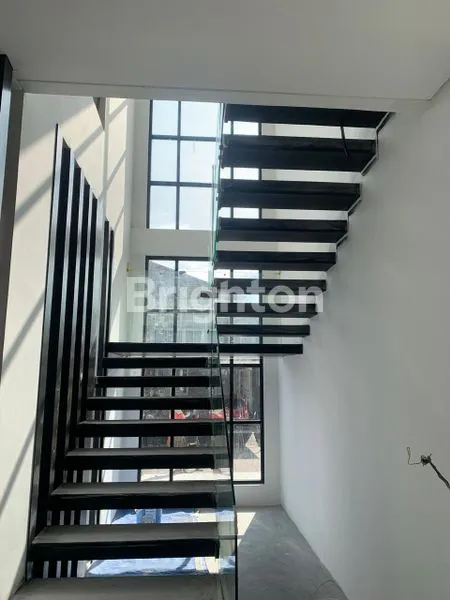 image RUMAH BARU GRESS INTERNATIONAL VILLAGE CITRALAND AREA GWALK (7)