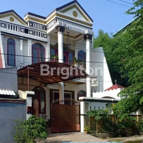 image RUMAH NYAMAN DAN ASRI DI KENCANA LOKA, BSD CITY (1)