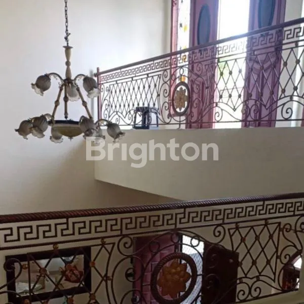 image RUMAH NYAMAN DAN ASRI DI KENCANA LOKA, BSD CITY (4)