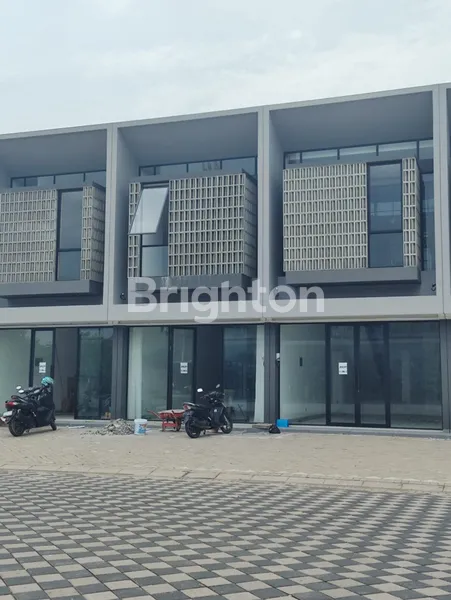 image RUKO BARU 2 LANTAI HANYA 1.9M-AN SAJA DI RAYA GUNUNGANYAR DEKAT MERR - LOKASI STRATEGIS, RAMAI, PADAT PENDUDUK (1)