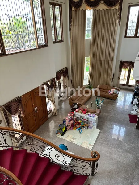 image RUMAH MEWAH  FULL FURNISHED ARAYA 1  (3)