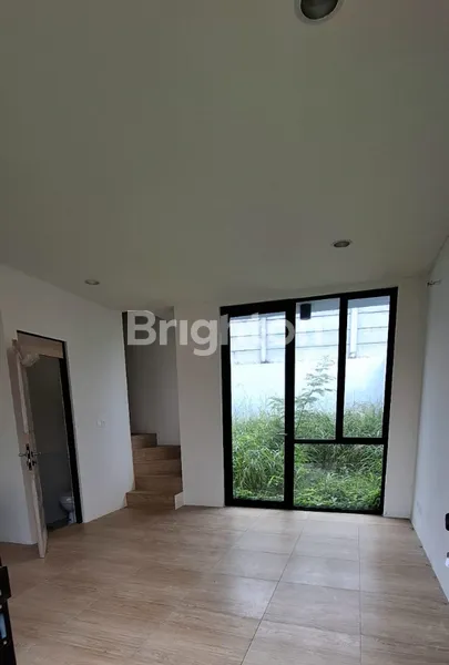 image RUMAH 1 MILYAR LIPPO KARAWACI (4)