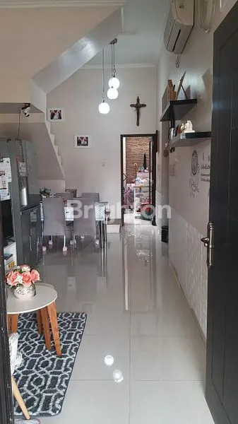 image DIJUAL CEPAT RUMAH CANTIK & RAPI PERUMAHAN SEGARA CITYCLUSTER DESCADA (2)