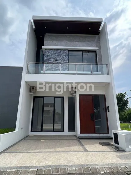 image *RUMAH MINIMALIS SEMIFURNISH GRAND ISLAND PAKUWON CITY* (1)