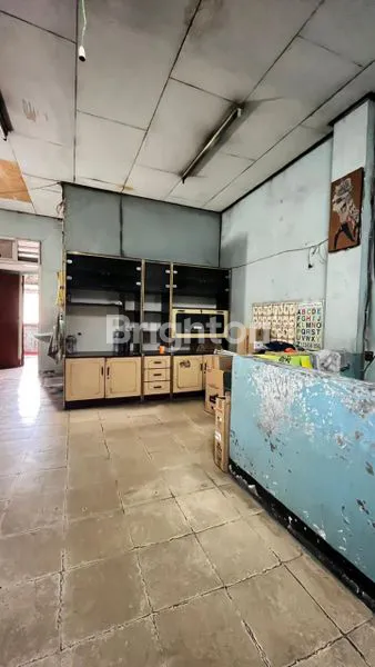 image RUMAH TUA BENTUK RUKO BISA BUAT BUKA USAHA  (3)