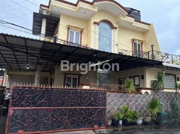 image RUMAH MEWAH HOOK 3 LANTAI DI CITRA GARDEN 1 EXT, KALIDERES, JAKARTA BARAT (1)