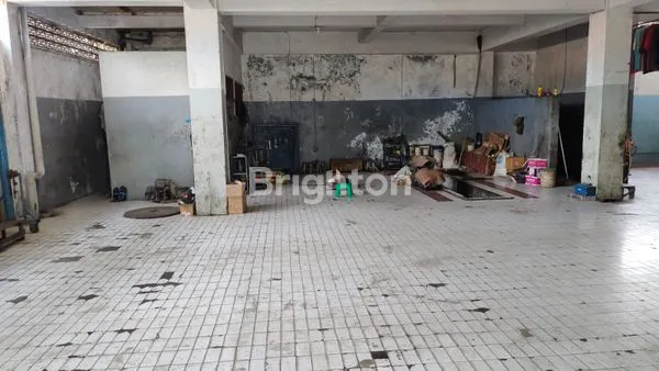 image GEDUNG 2 LANTAI SIAP PAKAI DI SEMARANG TIMUR. BISA DIPAKAI UNTUK SHOWROOM, BANK, BENGKEL, TOKO, DLL (6)