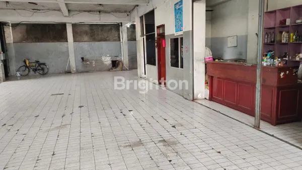 image GEDUNG 2 LANTAI SIAP PAKAI DI SEMARANG TIMUR. BISA DIPAKAI UNTUK SHOWROOM, BANK, BENGKEL, TOKO, DLL (5)