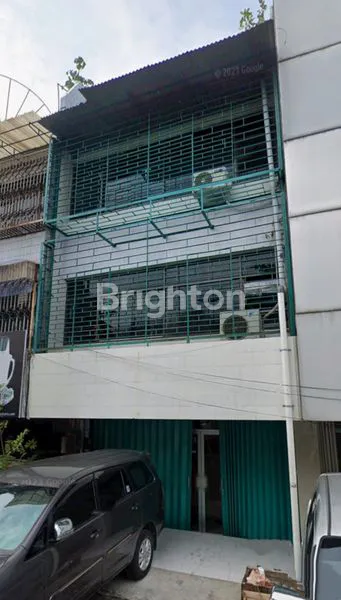 RUKO 3 LANTAI SIAP PAKAI DI SEMARANG TENGAH. BISA DAPAT 2 SISI JALAN