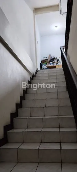 image RUKO DI BIAK ROXY (5)