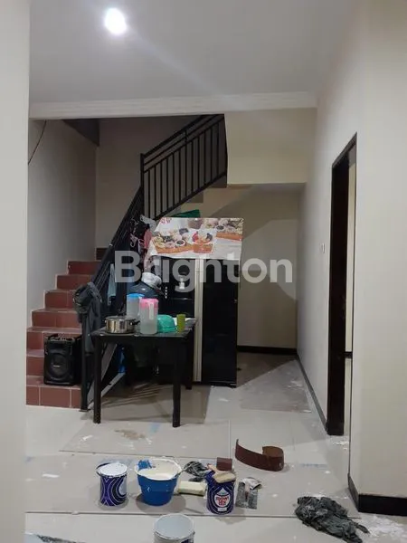 image RUMAH 2 LANTAI STRATEGIS DEKAT MALL SCP & PELABUHAN SAMARINDA (3)