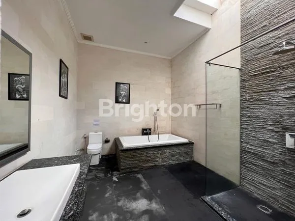image VILLA KOMPLEK HANYA 5 UNIT DI AREA UMALAS KEROBOKAN (6)