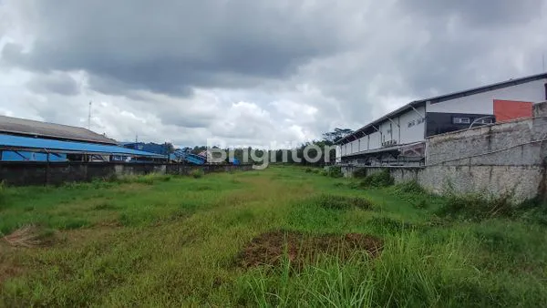 image DIJUAL TANAH/LAHAN DATAR PINGGIR JALAN POROS KARIANGAU COCOK DIBUAT PABRIK, GUDANG, WORKSHOP DAN USAHA LAINNYA HARGA NEGO (2)