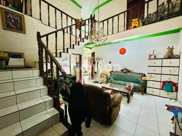 image RUMAH KOMPLEK TAMAN MERUYA ILIR, SIAP HUNI DENGAN LOKASI STRATEGIS DI DAERAH MERUYA UTARA, JAKARTA BARAT (3)