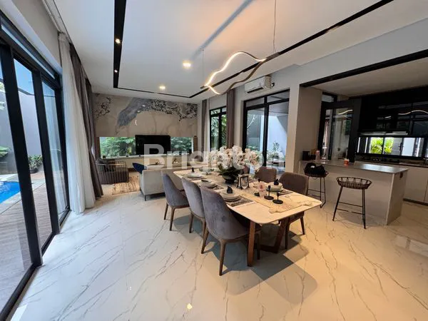 image RUMAH 2 LANTAI TROPIS MODERN DI LOKASI PREMIUM (2)