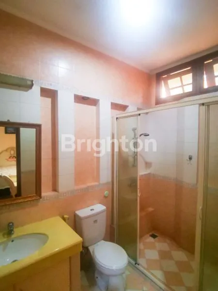 image RUMAH 2LANTAI LUAS RAPI DI TOMANG RAYA JAKARTA BARAT (6)