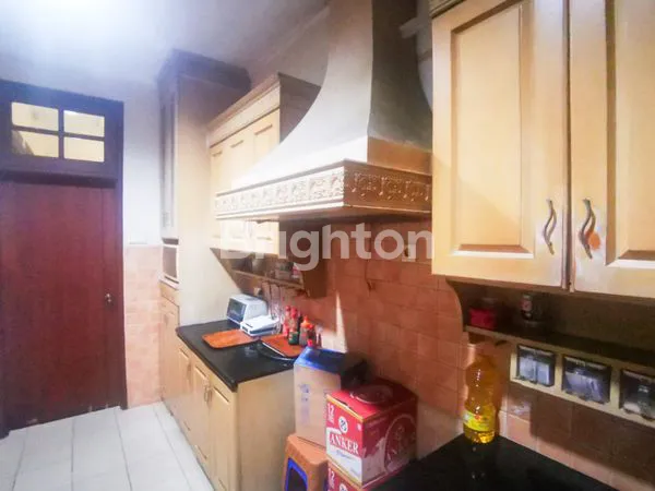 image RUMAH 2LANTAI LUAS RAPI DI TOMANG RAYA JAKARTA BARAT (4)