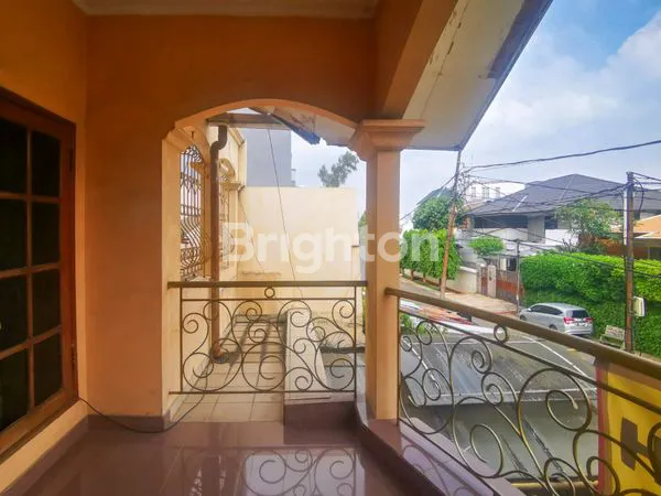 image RUMAH 2LANTAI LUAS RAPI DI TOMANG RAYA JAKARTA BARAT (1)