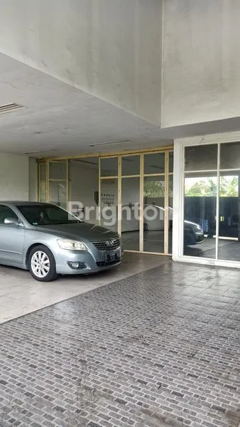 image RUMAH USAHA DI RAYA MANYAR REJO (3)