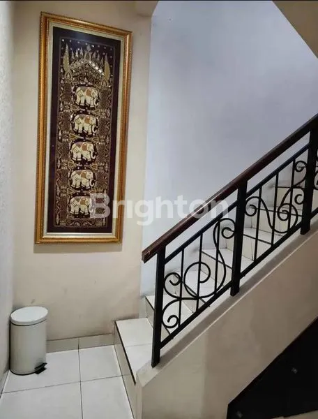 image RUMAH MEWAH 2 LANTAI DI CLUSTER PUSPITALOKA BSD TANGERANG (1)