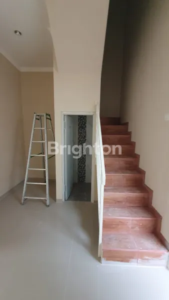 image RUMAH BARU GRESS GUNUNG ANYAR DEKAT WIGUNA (4)