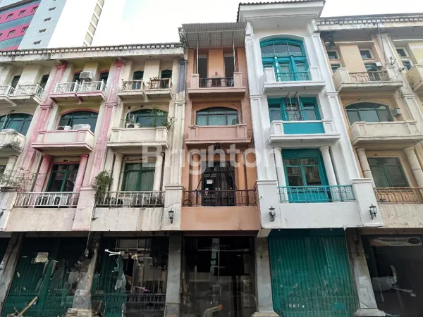 Gambar Property RUKO 4 LANTAI DAERAH PUSAT KOTA SURABAYA DI JAGUNG SUPRAPTO DEKAT TP DAN GRAND CITY