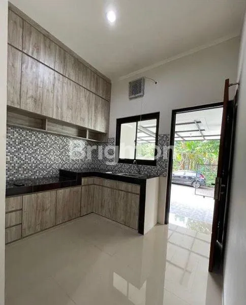 image RUMAH CLUSTER PLUMERIA GRAHA BINTARO (2)