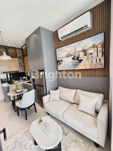 image RUMAH 2 LANTAI DENGAN LINGKUNGAN EKSKLUSIF DAN MEWAH (4)