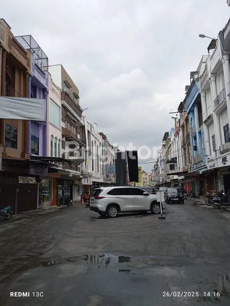 image RUKO MULTATULI BLOC CC 4.1/2LT MEDAN (1)