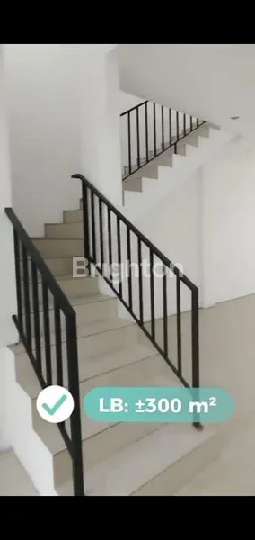 image RUKO BARU MINIMALIS 3 LANTAI DI NOL JALAN RAYA JEMURSARI, LOKASI STRATEGIS (4)