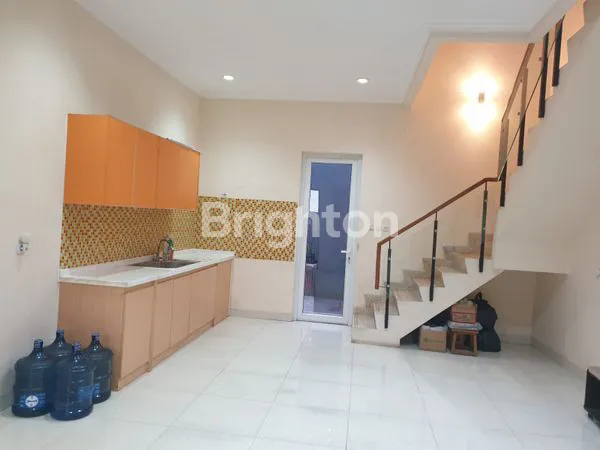 image RUMAH TOMANG 5 X 15 JAKARTA BARAT (2)