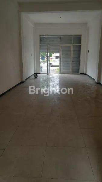 image RUKO 4 LANTAI DR IR H SOEKARNO NOL JALAN RAYA LOKASI STRATEGIS UNTUK USAHA APAPUN, SELANGKAH KE MERR (3)