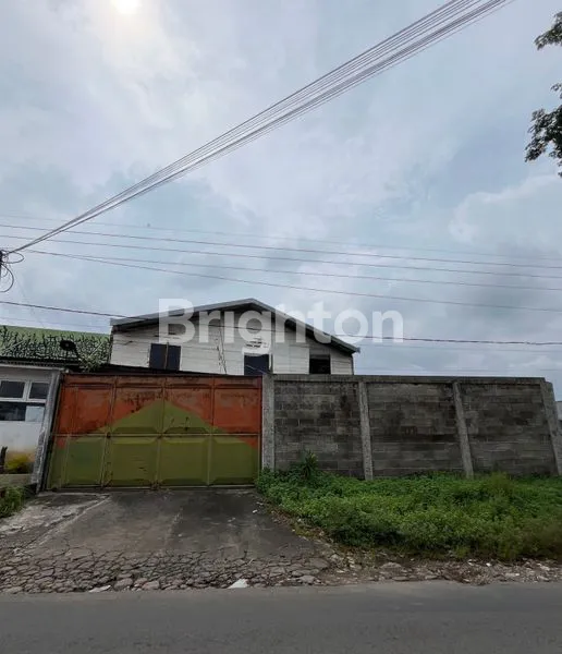 GUDANG STRATEGIS DI SIDORAHAYU WAGIR