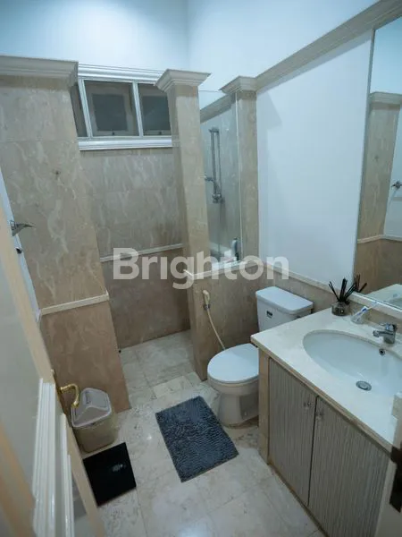 image DIJUAL RUMAH MEWAH SIAP HUNI DIKEMANG DALAM, JAKSEL (7)