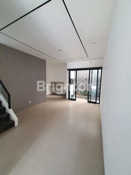 image RUMAH MINIMALIS LT 75 LB 100 DI BARUK SURABAYA (4)