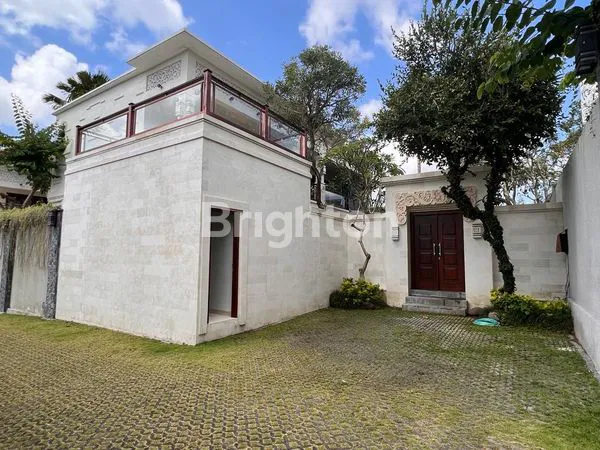 image VILLA CANTIK DALAM KOMPLEK VILLA DEKAT PEPITO CANGGU (5)