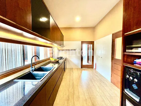 image VILLA WITH BIG GARDEN AT NEAR SANUR BEACH (2)