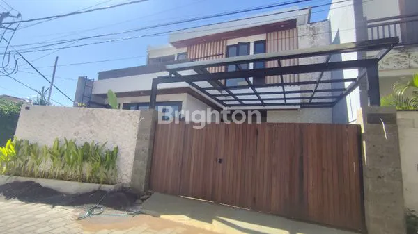 image RUMAH SEMI VILA 2 LANTAI DI SANUR (1)