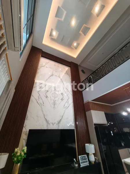 image RUMAH SIAP HUNI FULL FURNISHED  NORTH EMERALD MANSION (4)