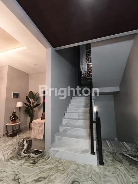 image RUMAH SIAP HUNI FULL FURNISHED  NORTH EMERALD MANSION (7)