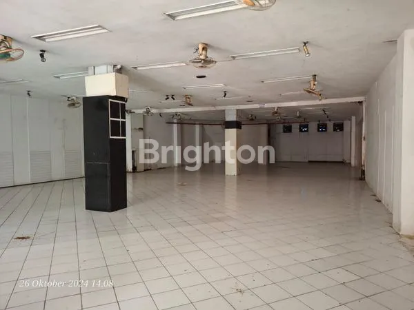 image DISEWAKAN RUKO JL. WACHID HASYIM. EX TOKO BUKU DAN DEPARTEMENT STORE. LOKASI STRATEGIS (2)