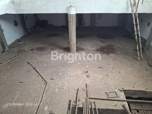 image DISEWAKAN RUKO JL. WACHID HASYIM. EX TOKO BUKU DAN DEPARTEMENT STORE. LOKASI STRATEGIS (5)