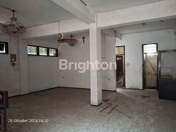 image DISEWAKAN RUKO JL. WACHID HASYIM. EX TOKO BUKU DAN DEPARTEMENT STORE. LOKASI STRATEGIS (4)