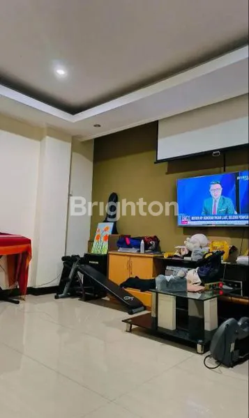 image DIJUAL RUMAH MEVAH DAN LUAS DI JLN BULUINDAH GATSU BARAT DENPASAR  (3)