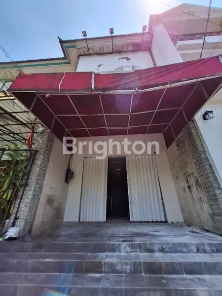 image RUKO DI KUTA DI JALAN RAYA BY PASS NGURAH RAI DEKAT DENGAN BANDARA INTL AIRPORT I GUSTI NGURAH RAI (1)