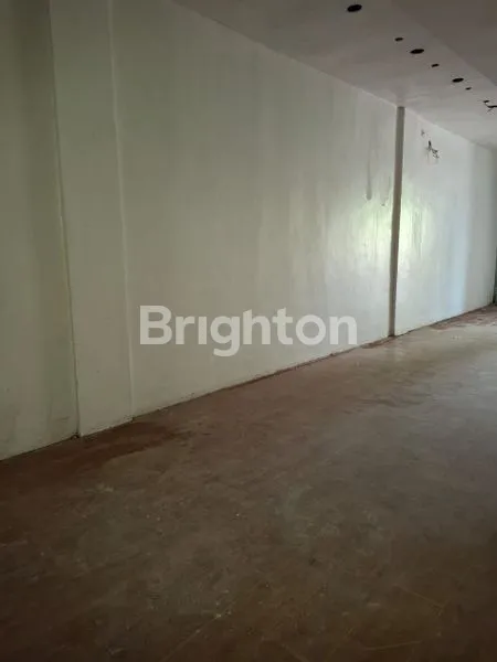 image RUKO DI KUTA DI JALAN RAYA BY PASS NGURAH RAI DEKAT DENGAN BANDARA INTL AIRPORT I GUSTI NGURAH RAI (3)