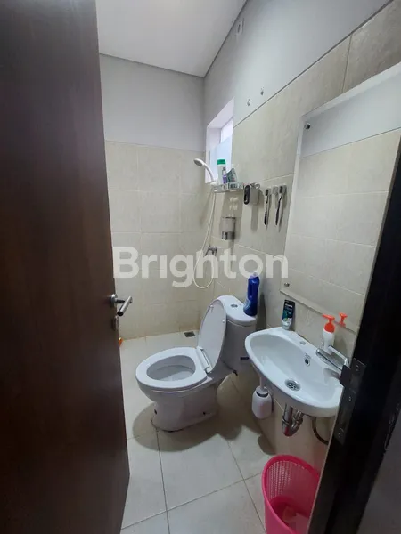 image RUMAH FULL RENOVASI DI CLUSTER ALFIORE, BANJAR WIJAYA (7)