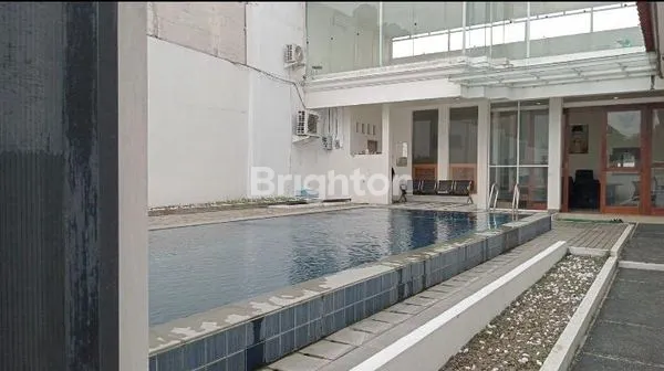 image RUMAH BESAR, BAGUS, MODERN DI REMPOA (3)